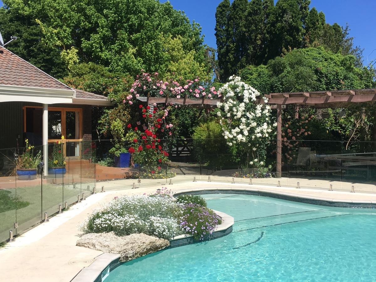 Bluebell Lodge And Cottage Hastings Bagian luar foto